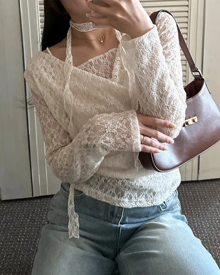 Drape neck lace T-shirt & scarf set