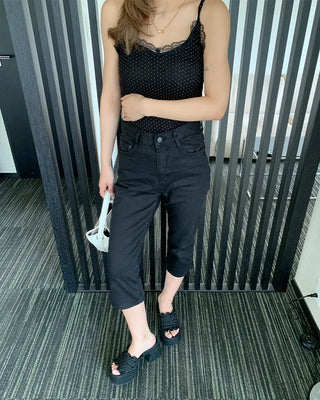Black Capri Pants