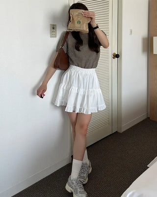 Elastic waist cantilever mini skirt