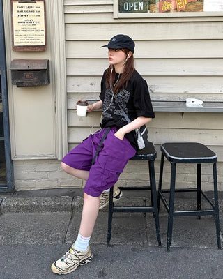 Belted cargo Bermuda shorts