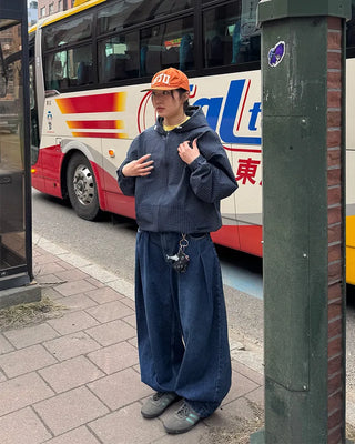 Two-pleat denim pants