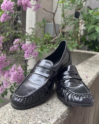 Shirring loafers