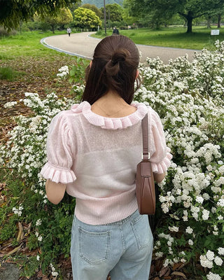 Frill neckline short-sleeved knit