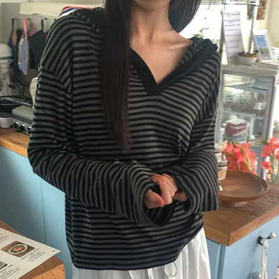 Striped hooded T-shirt