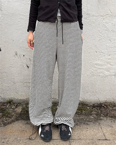 Striped wide-leg pants