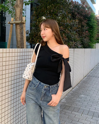 One-shoulder ribbon detail shirred blouse