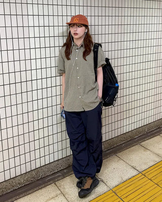 Gingham check half shirt