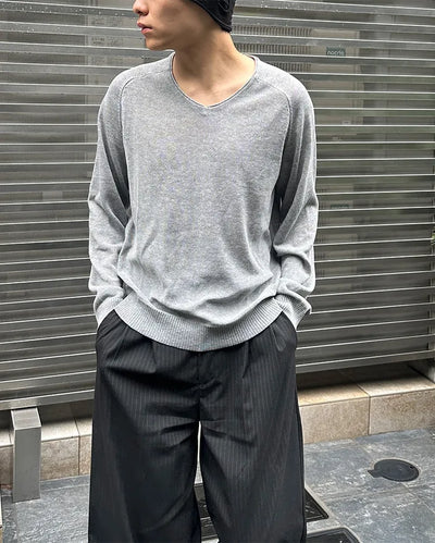 V-neck linen knit