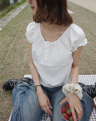 Jewel neck puff blouse