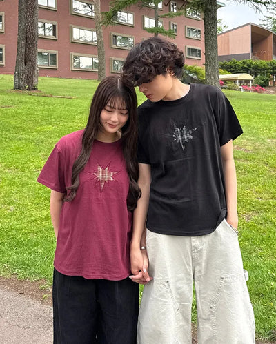 (Unisex) Check Vintage Star Patch Short Sleeve T-Shirt