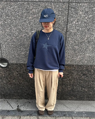 Front star embroidered sweatshirt