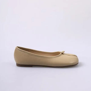 Tabi flat shoes