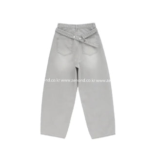 (2 colors) Back Button Wide Jeans