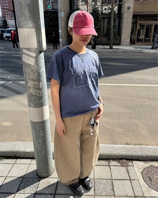 Back check pocket design pants