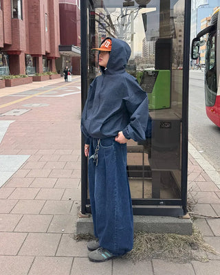 Two-pleat denim pants