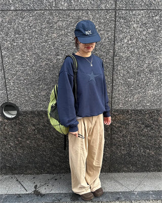 Front star embroidered sweatshirt