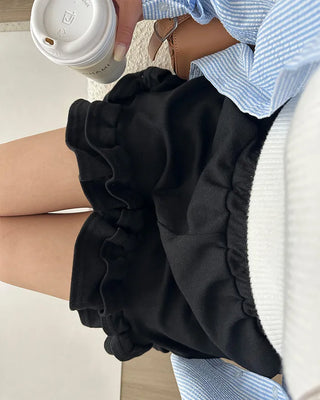 Can-can frill shorts