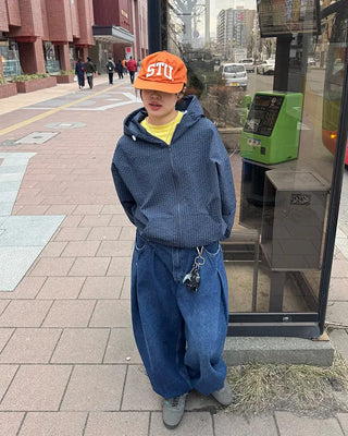 Two-pleat denim pants