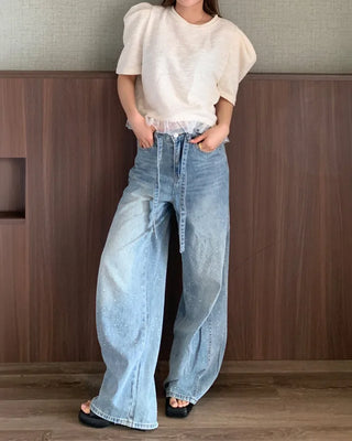 Shoulder puff semi-cropped blouse