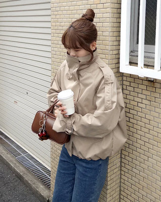 High-neck double-breasted half coat