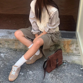 Corduroy elastic waist shorts