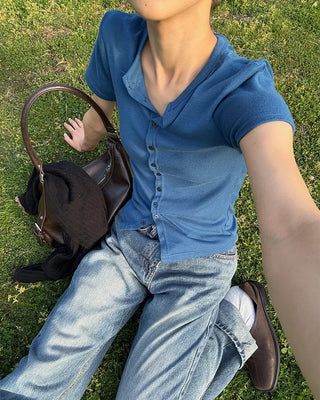 Button-down short-sleeved T-shirt