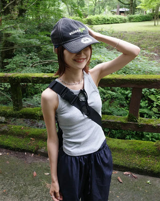 Colored ribbed sleeveless top