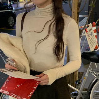 Ribe Wool Turtleneck T-Shirt