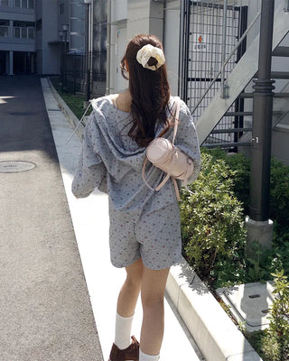 2-way Flower Zip Hoodie
