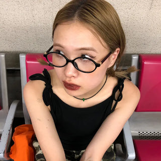 Daily oval glasses