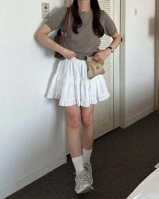Elastic waist cantilever mini skirt