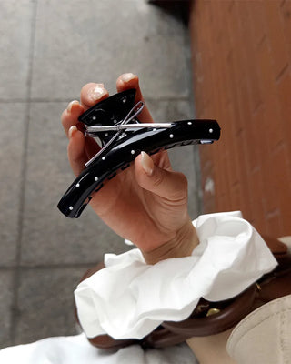 Dot hair clip
