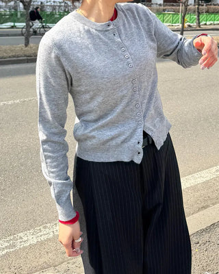 Round neck colorful cardigan
