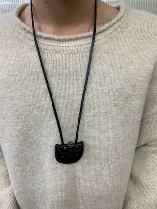 NEVERSEEZ Minimalist Soft Round Neck Sweater