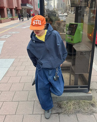 Two-pleat denim pants