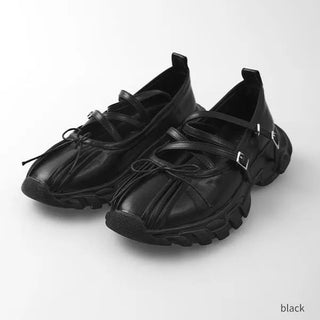 Ribbon strap sneakers