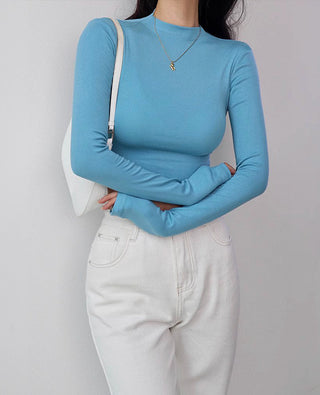 slim turtleneck long-sleeve top