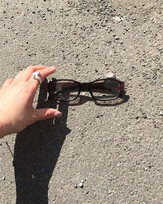 Square frame glasses