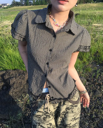 Puff frill sleeve checkered seersucker shirt