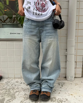 Washed double-pocket wide-leg denim