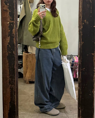 V-neck knit