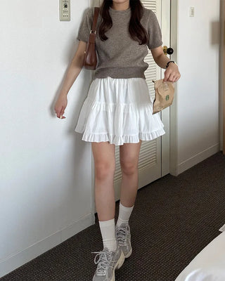 Elastic waist cantilever mini skirt