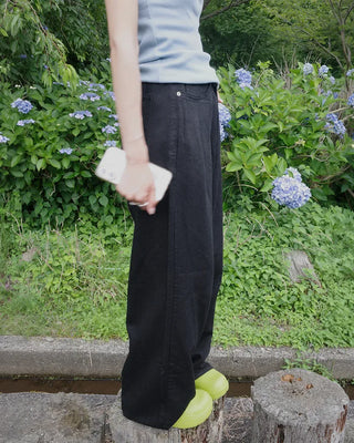 Wide-leg pleated cotton pants