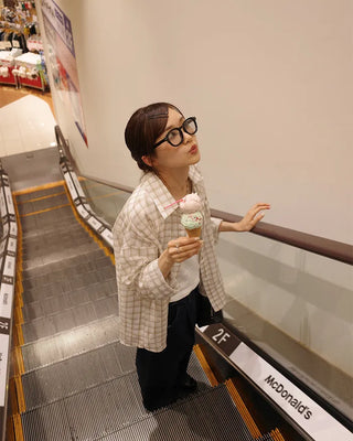 Loose-fit checkered shirt