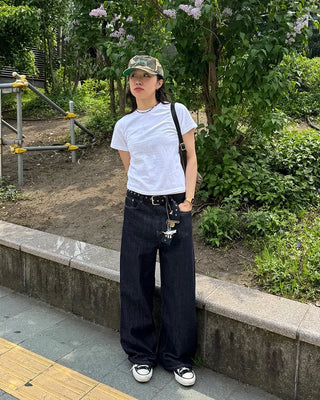 Back-belt denim pants