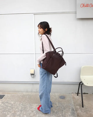 Open-collar long-sleeve T-shirt