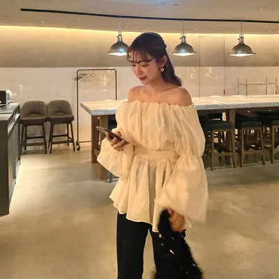 Balloon off-shoulder blouse