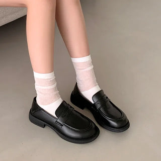 Basic loafers