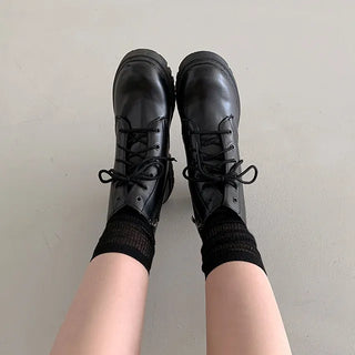 0424 Basic Lace-Up Short Boots (1 color)
