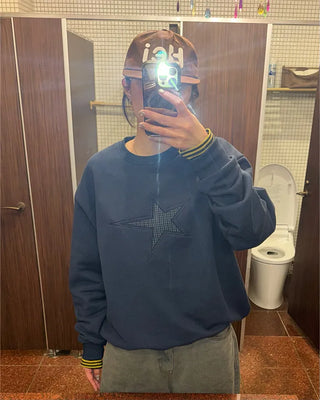 Front star embroidered sweatshirt